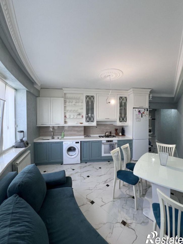 2-комн квартира ул Гейдара Алиева, 13Б/1,  д. 13Б/1