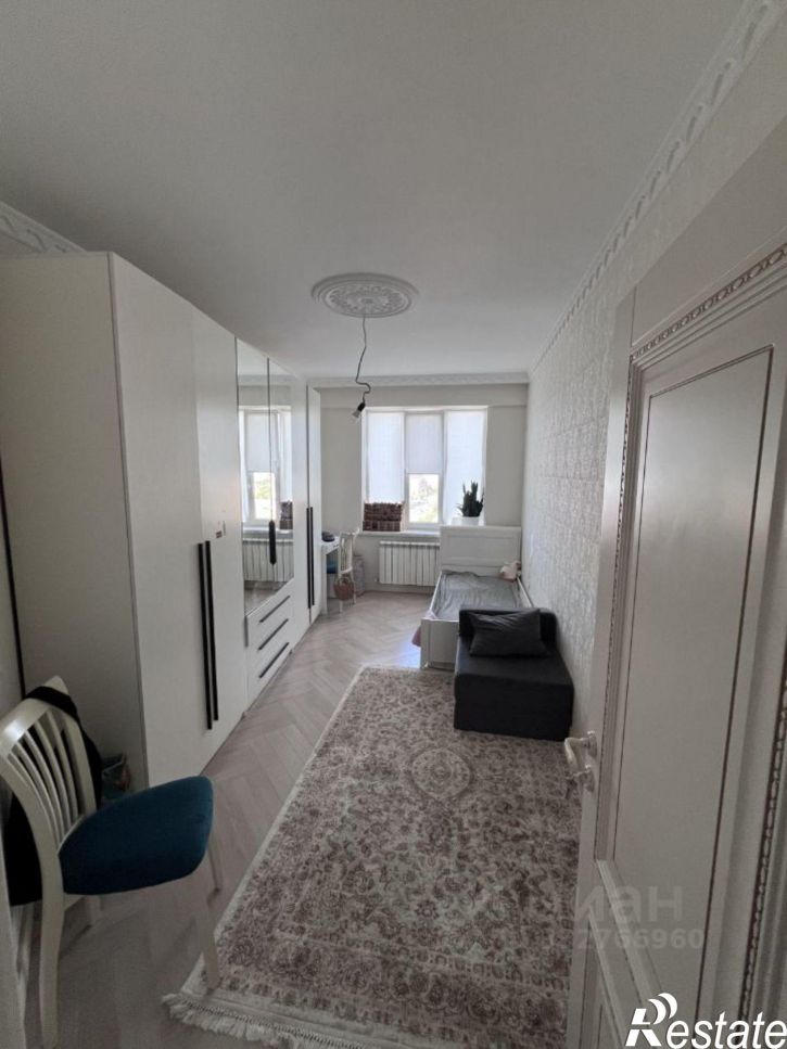 2-комн квартира ул Гейдара Алиева, 13Б/1,  д. 13Б/1