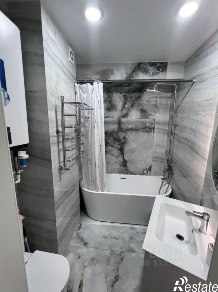 2-комн квартира ул Гейдара Алиева, 13Б/1,  д. 13Б/1