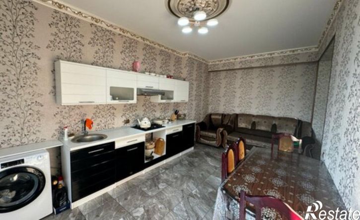 3-комн квартира ул У.Буйнакского, 68а,  д. 68а
