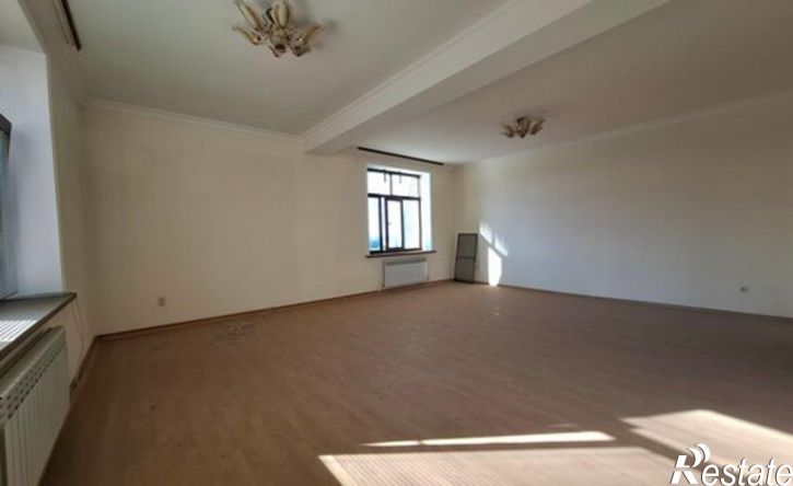 4-комн квартира ул Приморская, 16/2,  д. 16/2