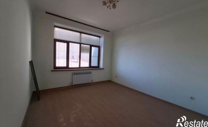 4-комн квартира ул Приморская, 16/2,  д. 16/2