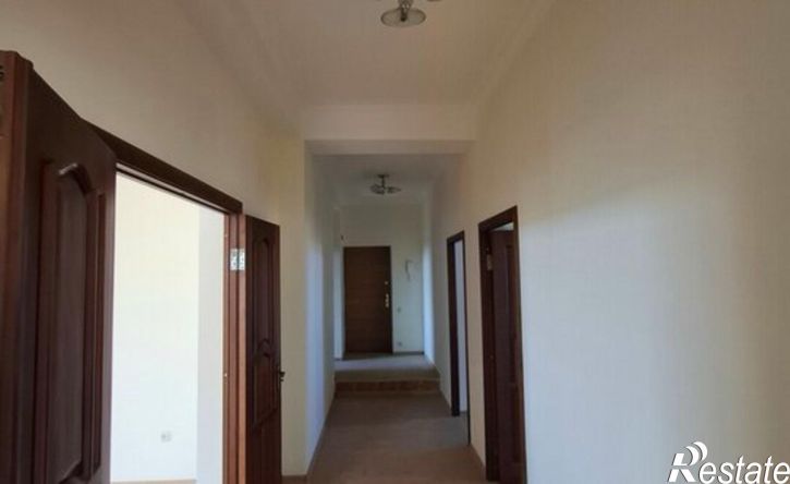 4-комн квартира ул Приморская, 16/2,  д. 16/2