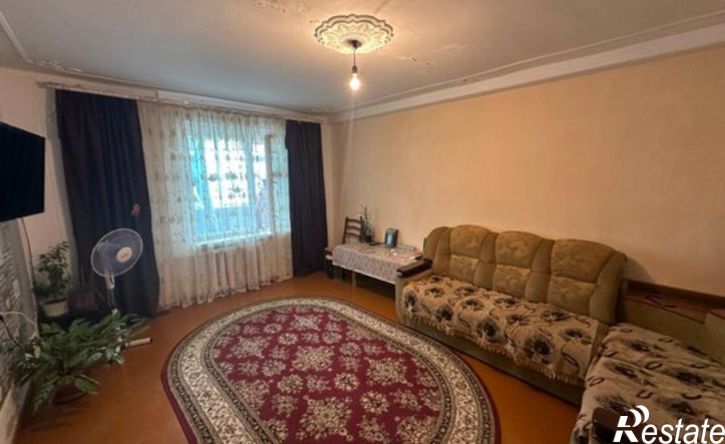 4-комн квартира ул Приморская, 8,  д. 8