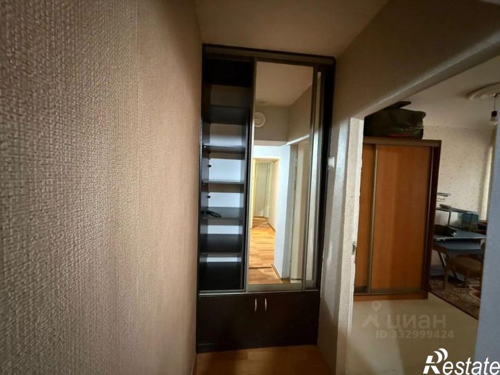 4-комн квартира ул Сальмана, 49б,  д. 49б