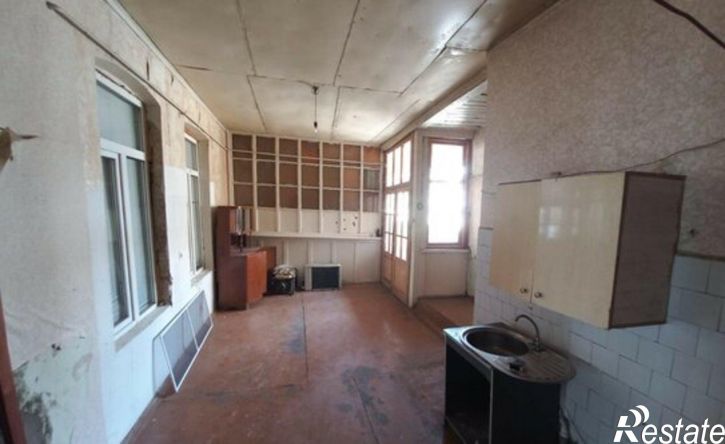 2-комн квартира ул У.Буйнакского, 42,  д. 42