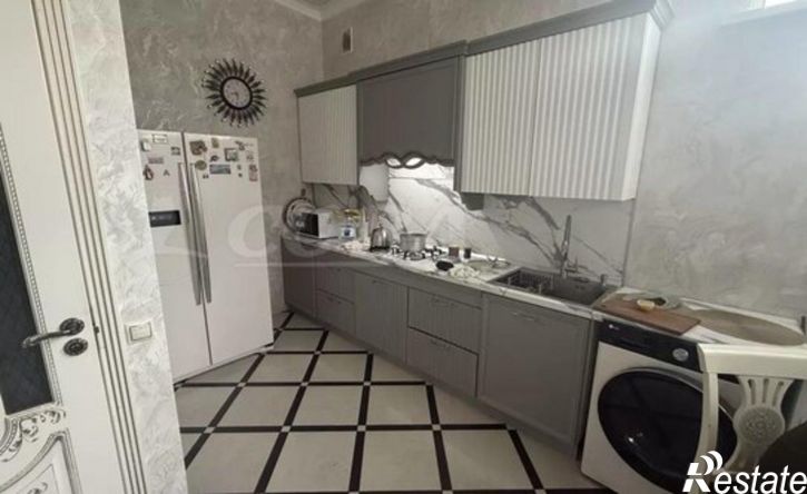 3-комн квартира ул Расулбекова, 10а,  д. 10а