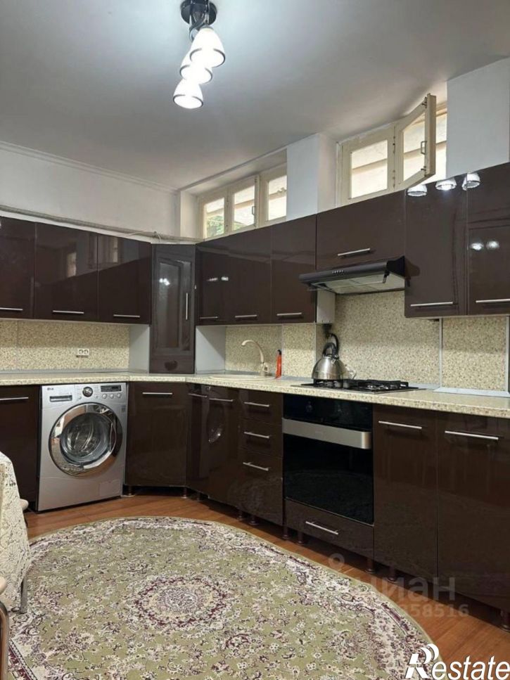 3-комн квартира ул Кобякова, 36,  д. 36