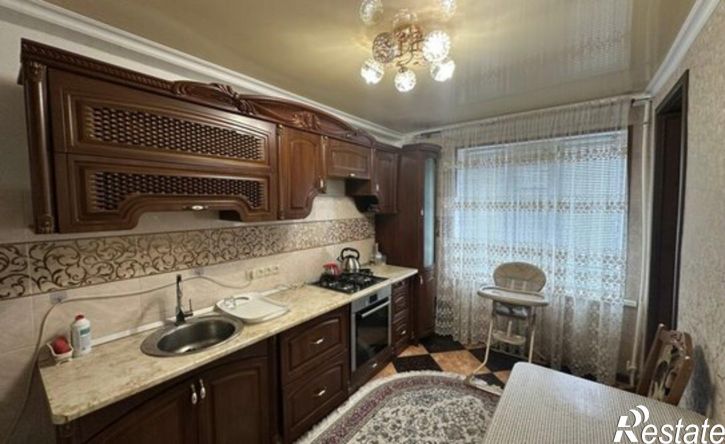4-комн квартира ул Расулбекова, 14а,  д. 14а