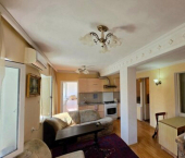 2-комн, 75кв м, этаж 2/5 улица Расулбекова, 16