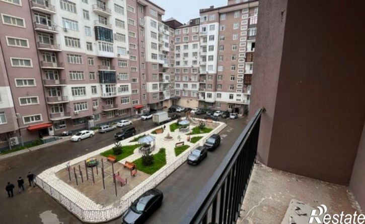 4-комн квартира улица Гейдара Алиева, 13Б/1,  д. 13Б/1