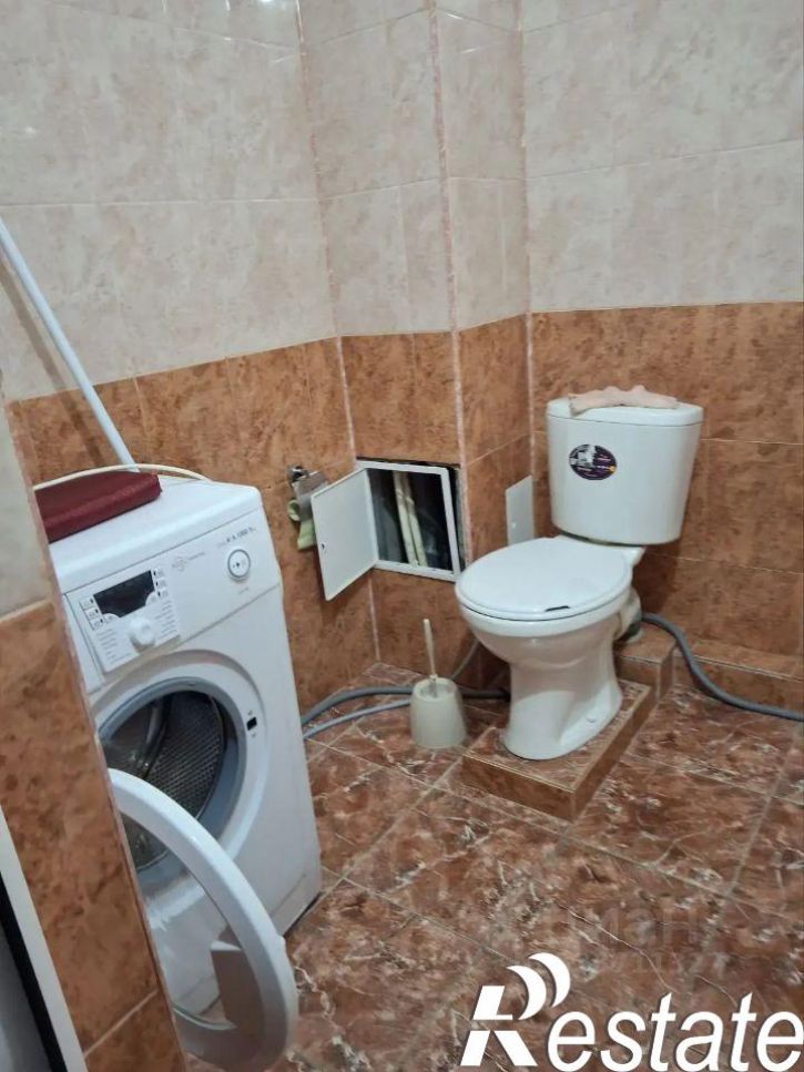 3-комн квартира Весенняя улица, 1,  д. 1