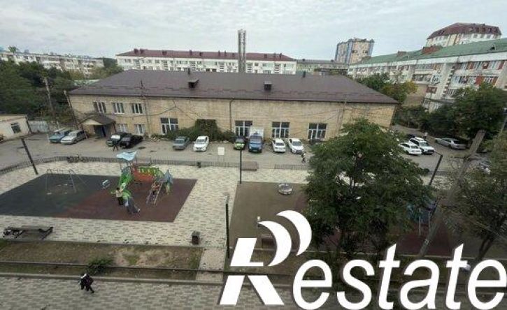 2-комн квартира проспект Агасиева, 10А,  д. 10А