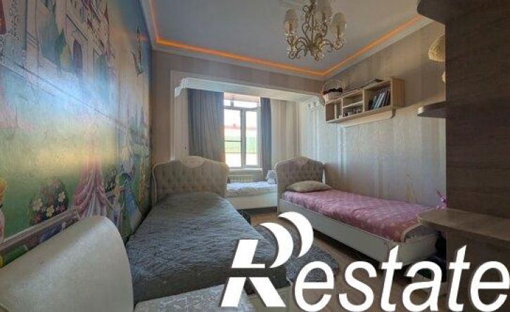 3-комн квартира улица Сальмана, 89Е,  д. 89Е