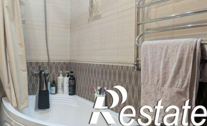 3-комн квартира улица Сальмана, 89Е,  д. 89Е