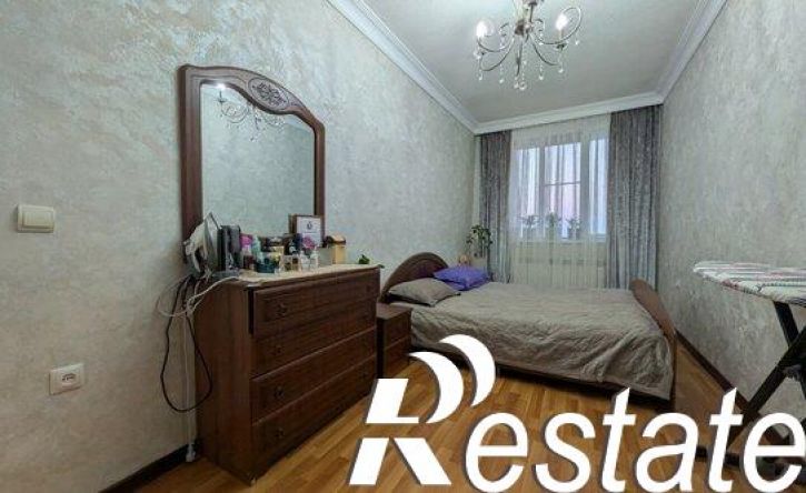 3-комн квартира улица Н.Эмиргамзаева, 35,  д. 35