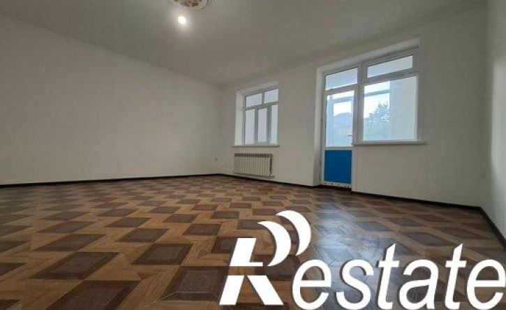 3-комн квартира улица Сальмана, 83А,  д. 83А