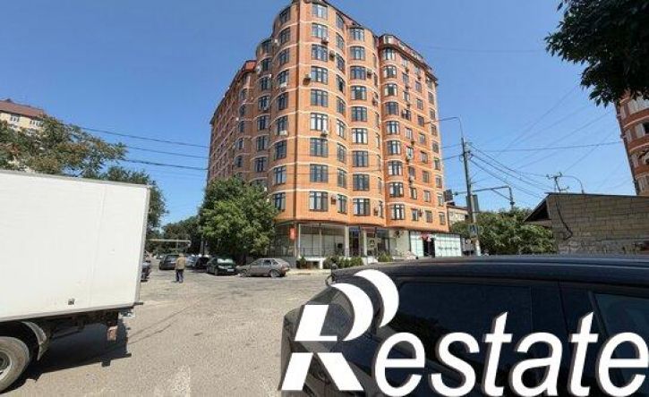 3-комн квартира проспект Агасиева, 18Ж,  д. 18Ж