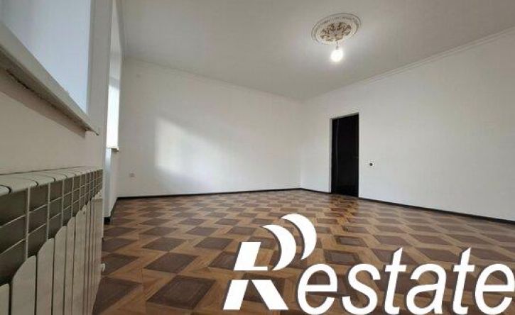 3-комн квартира улица Сальмана, 83А,  д. 83А