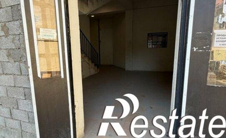 3-комн квартира проспект Агасиева, 18Ж,  д. 18Ж