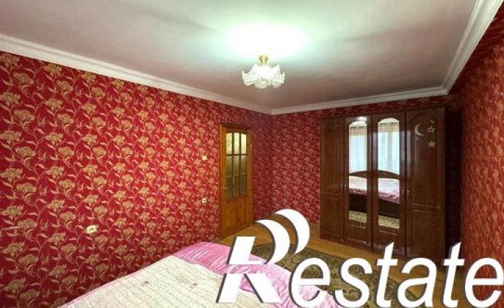 4-комн квартира улица Магомеда Далгата, 1Б,  д. 1Б