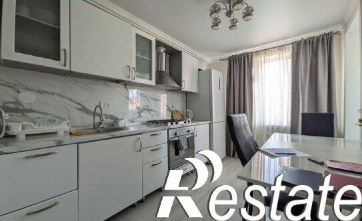 4-комн квартира улица Саида Габиева, 24А,  д. 24А