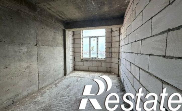 3-комн квартира проспект Агасиева, 18Ж,  д. 18Ж