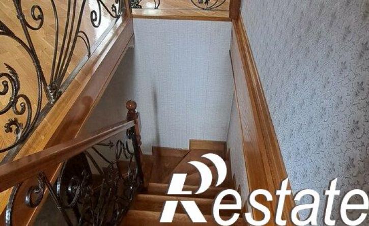 3-комн квартира проспект Агасиева, 10,  д. 10