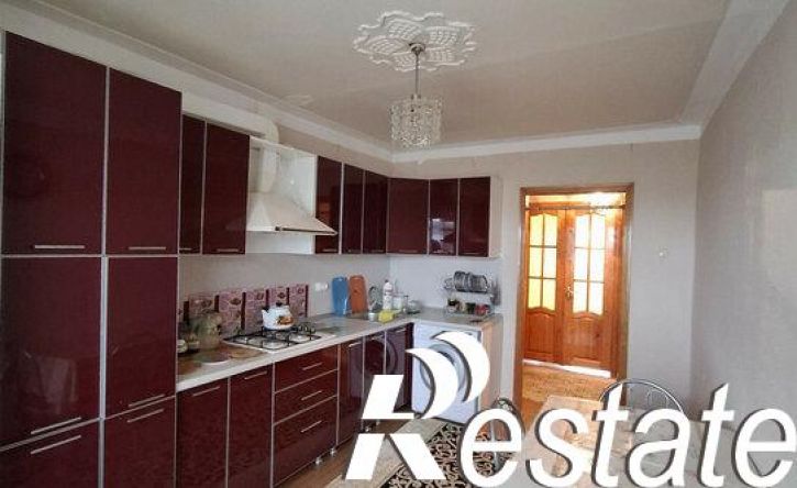 3-комн квартира улица Саида Габиева, 18,  д. 18