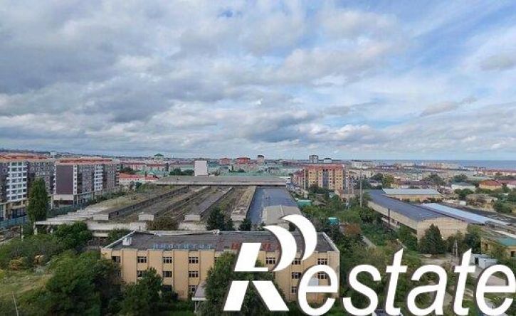 2-комн квартира улица Гейдара Алиева, 15В,  д. 15В