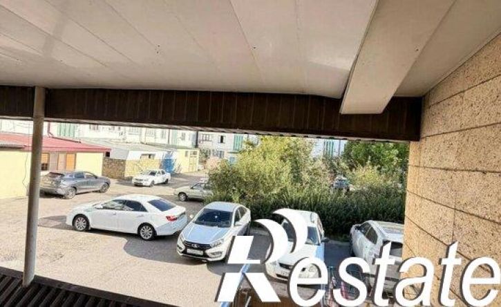 3-комн квартира улица Генерала Сеидова, 18Б,  д. 18Б