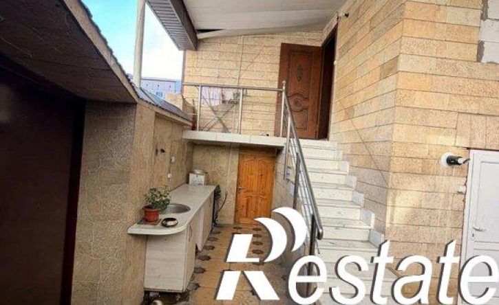 3-комн квартира улица Генерала Сеидова, 18Б,  д. 18Б