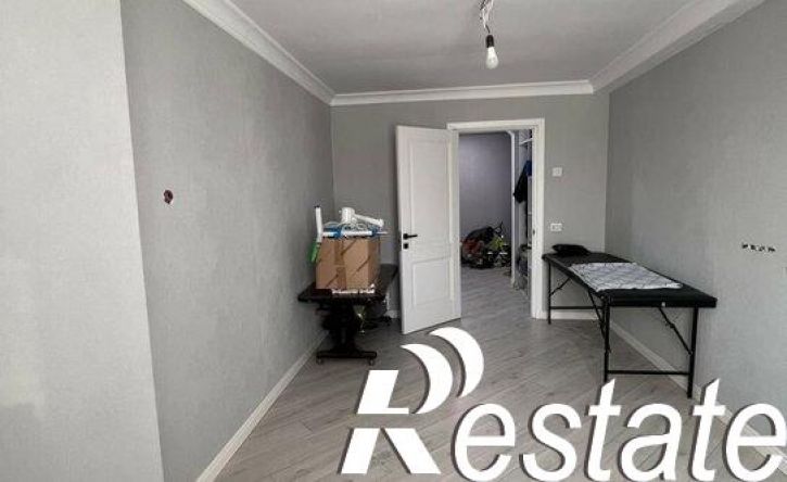 3-комн квартира улица Расулбекова, 17,  д. 17