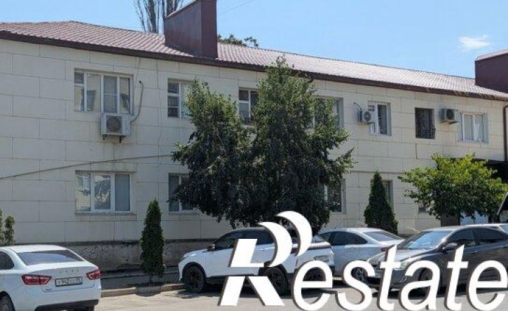 3-комн квартира улица Гейдара Алиева, 10,  д. 10