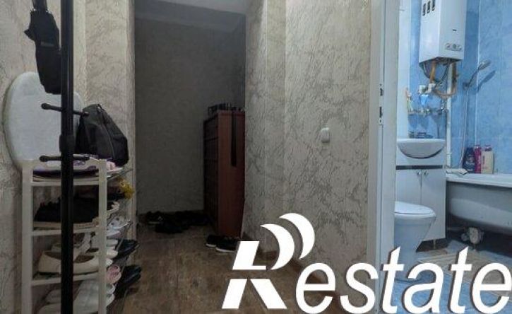 3-комн квартира улица Гейдара Алиева, 10,  д. 10