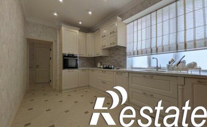 3-комн квартира улица Атаева, 37,  д. 37