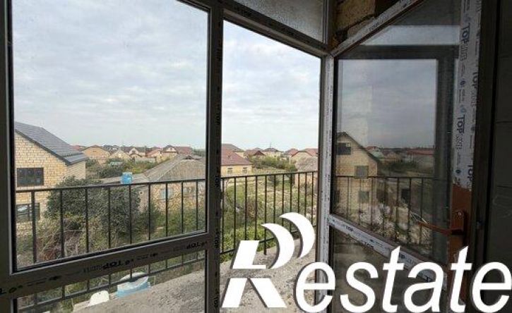 2-комн квартира Сиреневая улица, 33,  д. 33